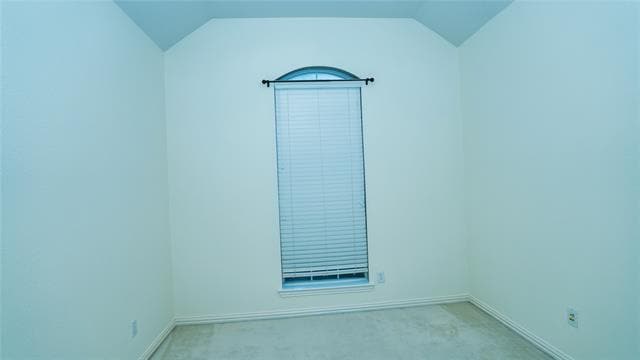 Building Photo - 15846 Grove Crest Dr