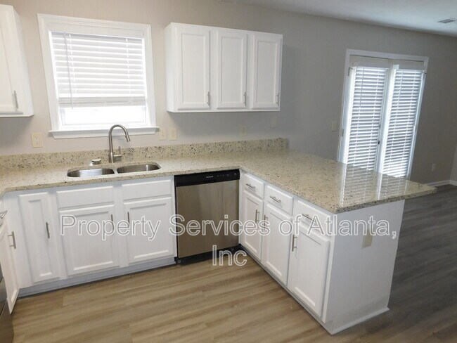 Building Photo - 6431 Shadow Ct
