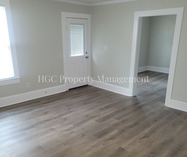 Building Photo - 502 Wooten St
