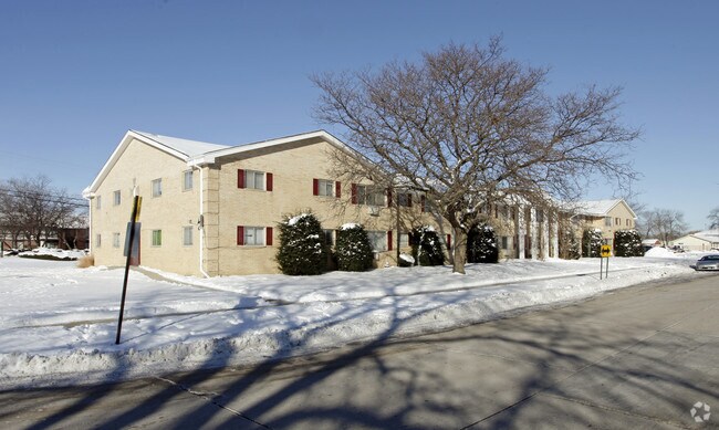Building Photo - The Executive House