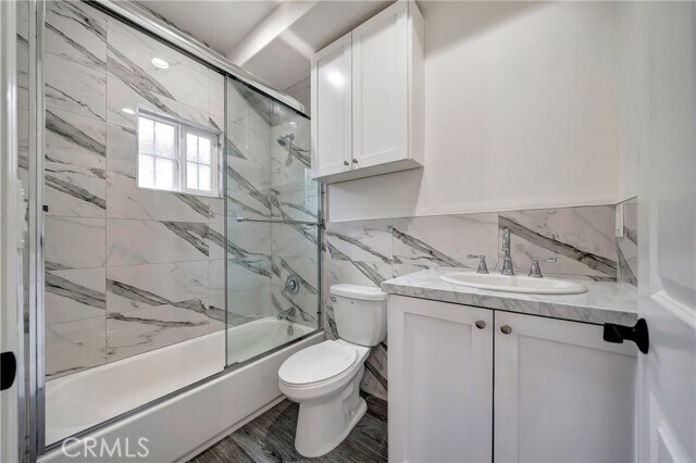 Building Photo - 1101 N Maclay Ave