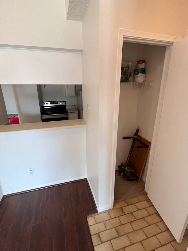 Building Photo - 2120 El Paseo St