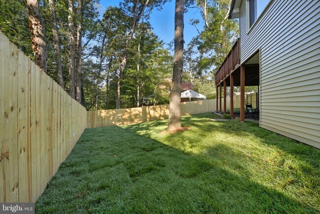 Building Photo - 4512 Sleaford Rd