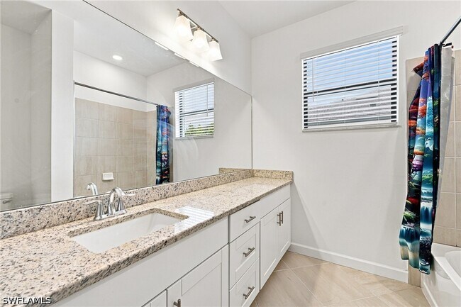 Building Photo - 14236 Pine Lodge Ln