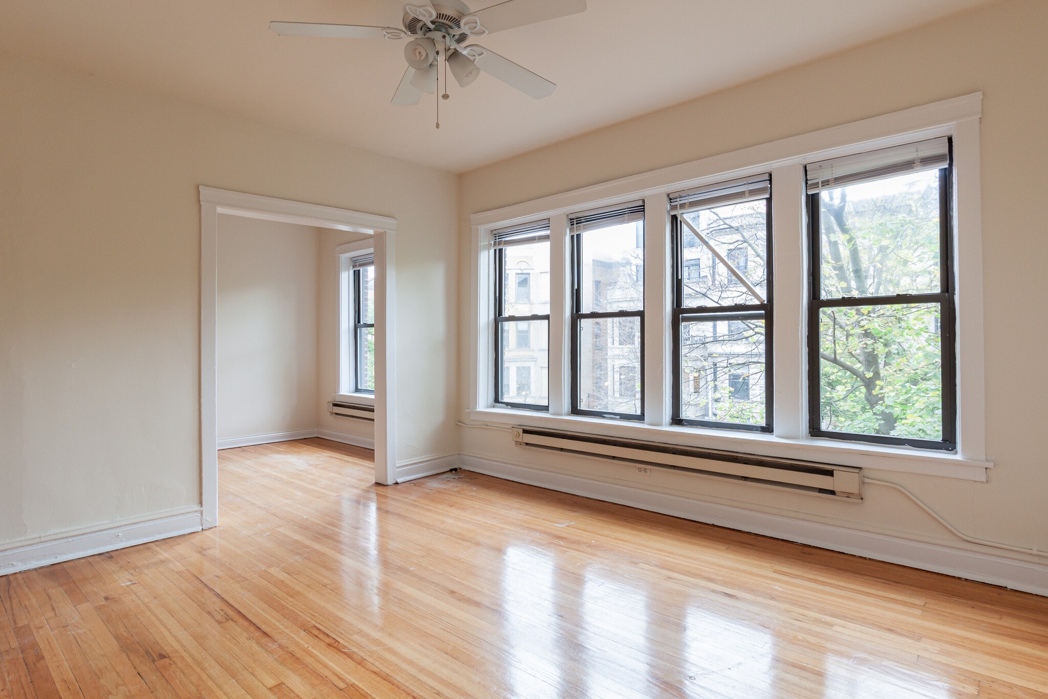 Building Photo - 3826 N Fremont St