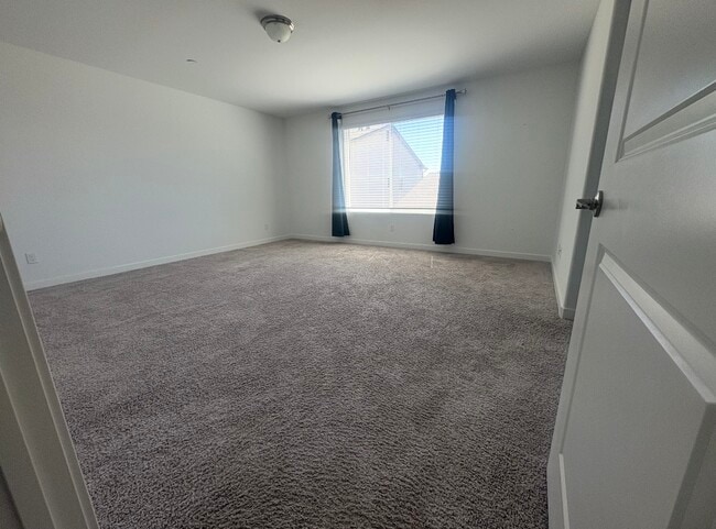 Building Photo - 836 Soledad Ave