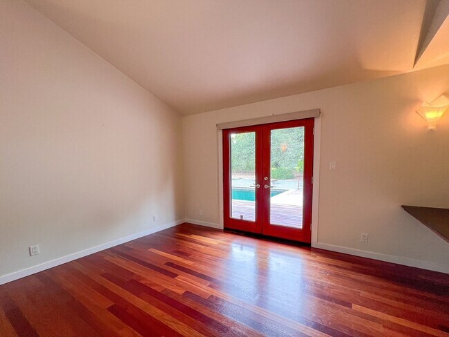 Building Photo - 1146 Ragatz Ln