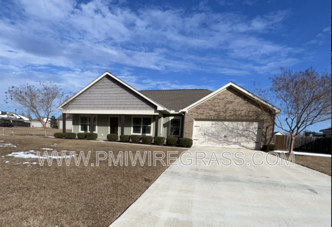 Building Photo - 229 Lace Dr