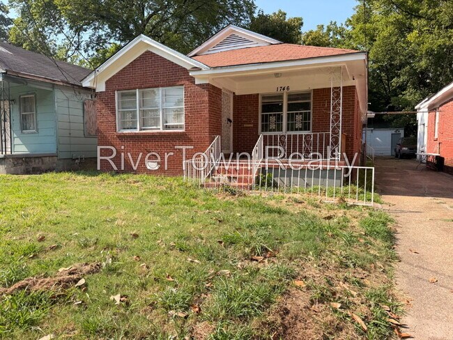 Building Photo - 1746 Eldridge Ave