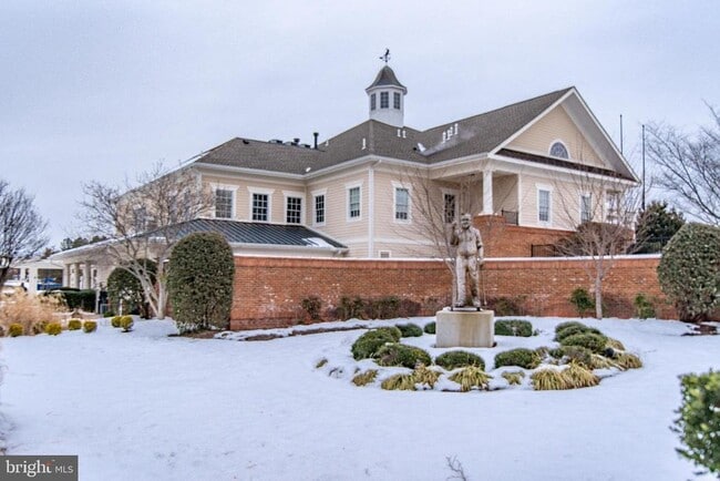 Building Photo - 5004 Warwick Hills Ct