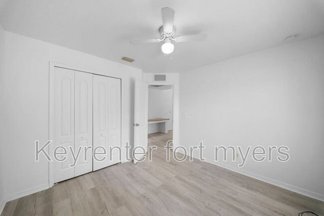 Building Photo - 3213 17th St SW