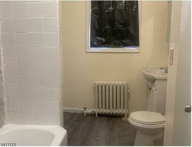 Building Photo - 286 Broadway