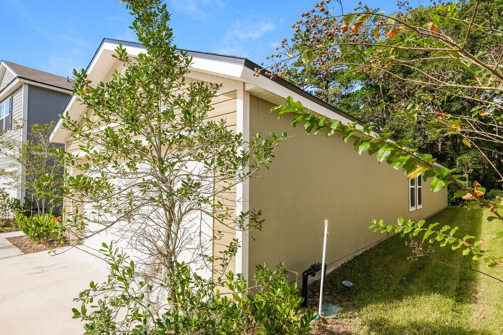 Building Photo - 7808 Meadow Walk Ln