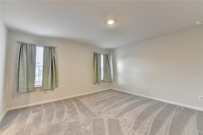 Building Photo - 2214 Whitworth St