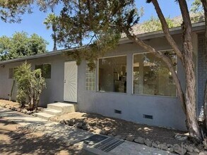 Building Photo - 15077 Adams Dr