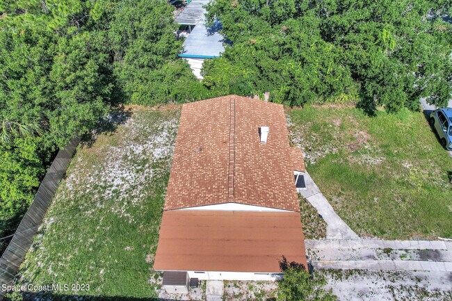 Building Photo - 1103 Bellefonte Ave