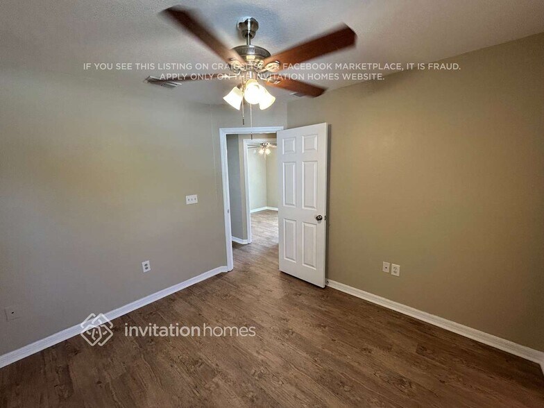 Building Photo - 6900 Bordeaux Blvd