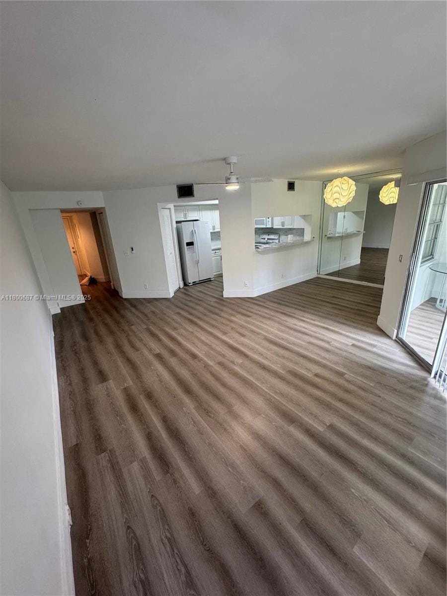 Building Photo - 12850 SW 4th Ct