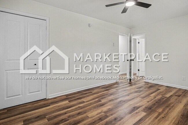 Building Photo - 507 Roxbury Dr