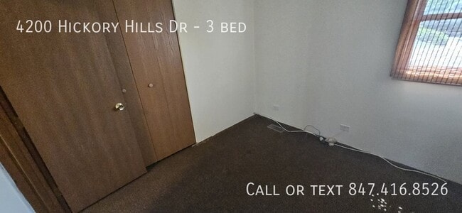 Building Photo - 4200 Hickory Hills Dr