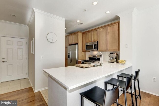 Building Photo - 11800 Old Georgetown Rd