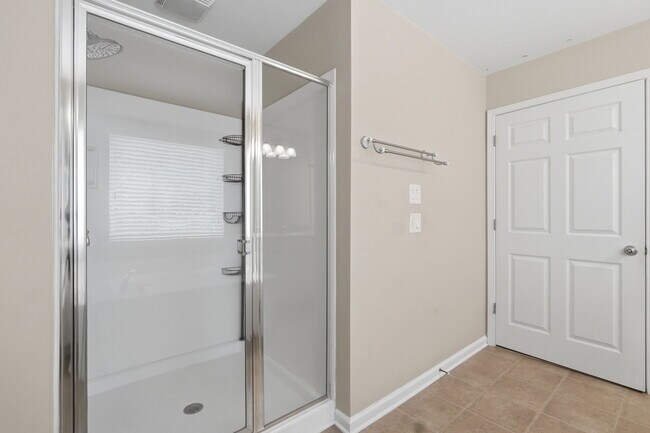 Building Photo - 9950 Autry Vue Ln