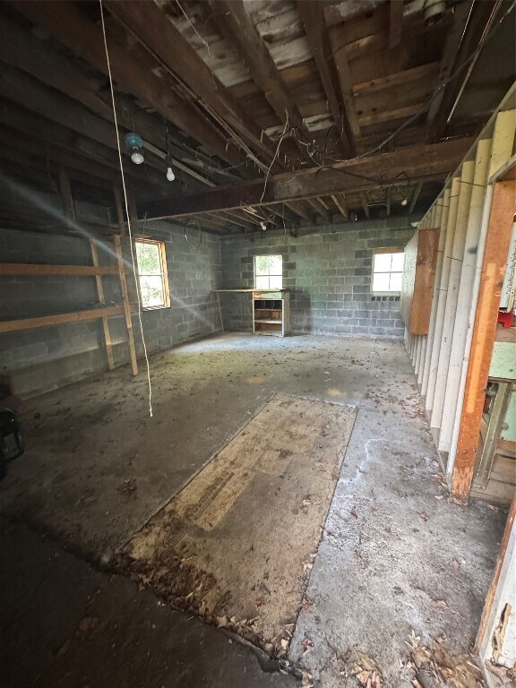 Building Photo - 128 Hawthorne St