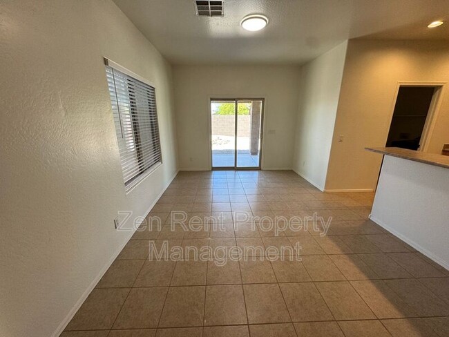 Building Photo - 29058 N Cactus Cir