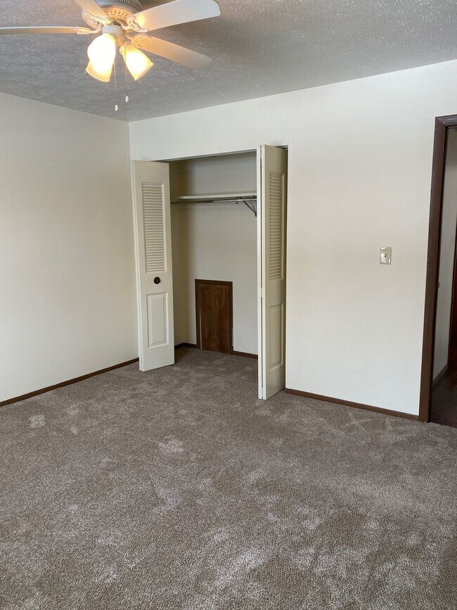 Building Photo - 8154 Stadler Ave