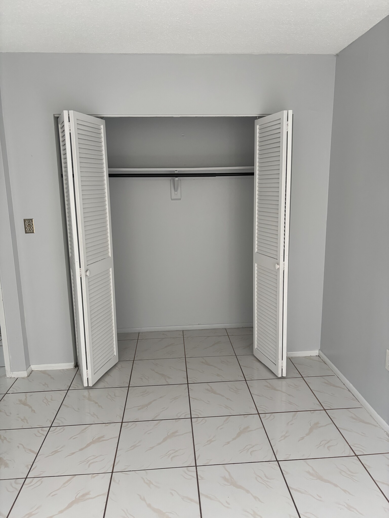 Closet in bedroom - 1750 NE 191st St