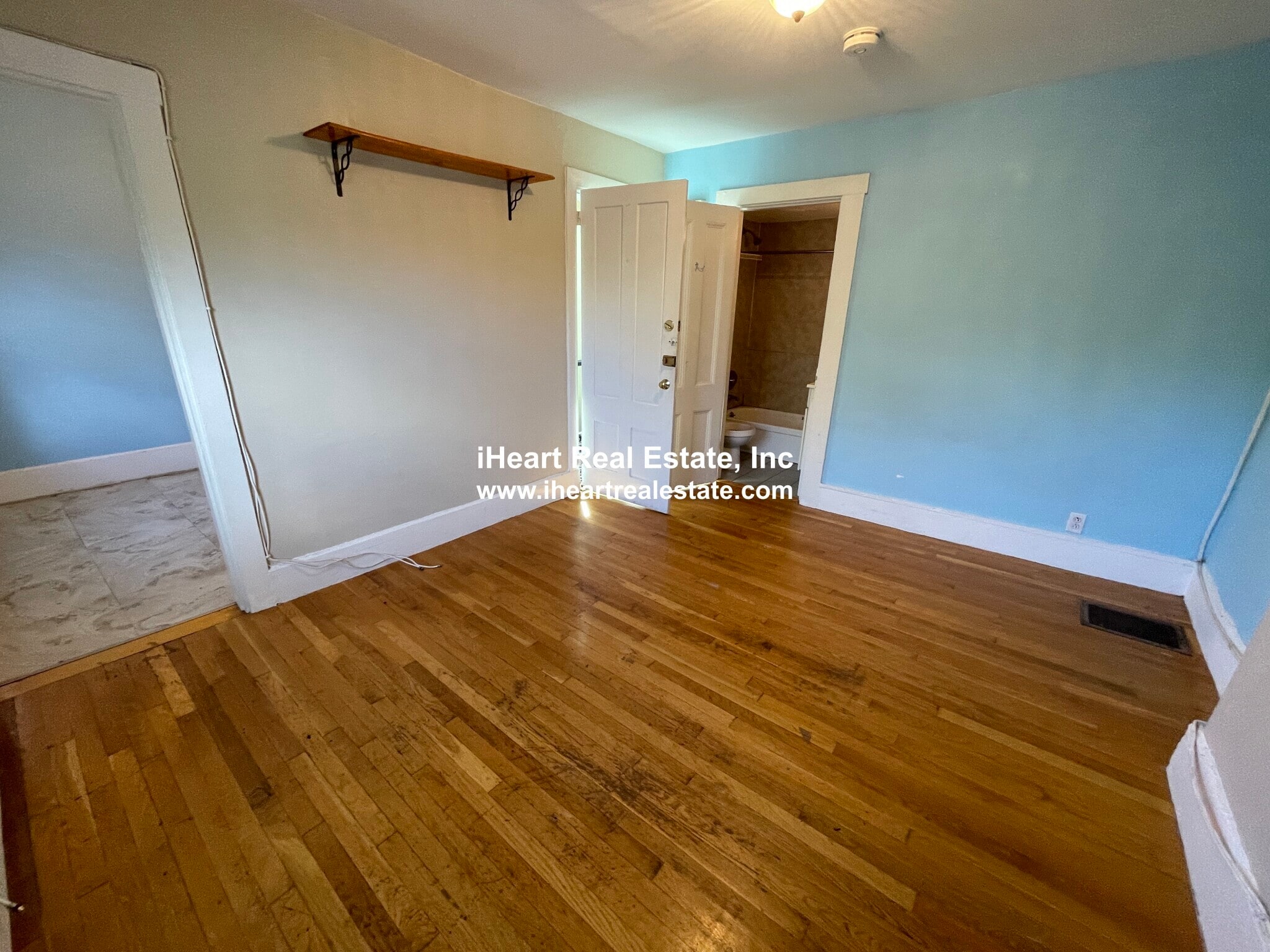 Building Photo - 57 Dwight St