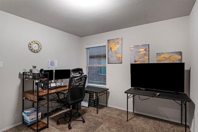 Building Photo - 518 Poppy Field Ct