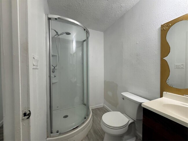 Building Photo - 6204 Dove Springs Cir