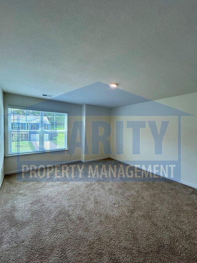 Building Photo - 1471 Housley Dr