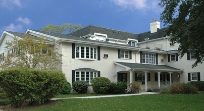 Building Photo - 510 W Eastman St