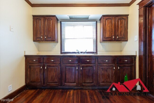 Building Photo - 2 br, 1 bath House - 18235 Brady