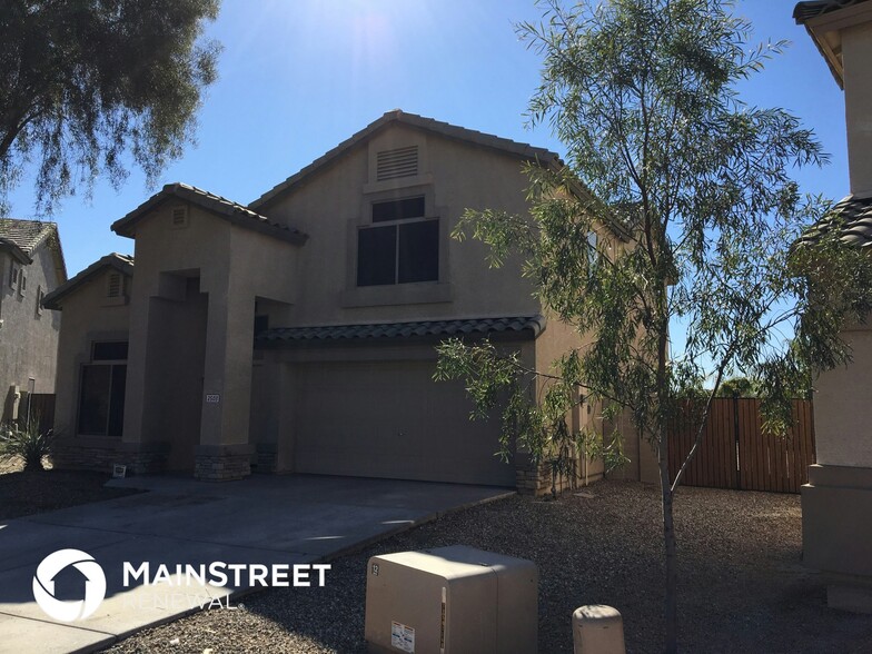 Primary Photo - 2503 W White Feather Ln