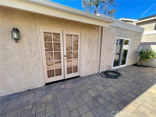 Building Photo - 28082 Palmetto Ct