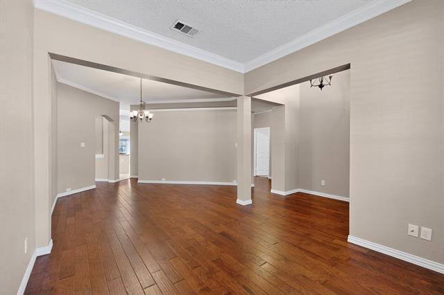 Building Photo - 9700 Wolf Creek Dr