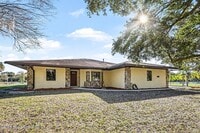 Building Photo - 655 N Burnett Rd