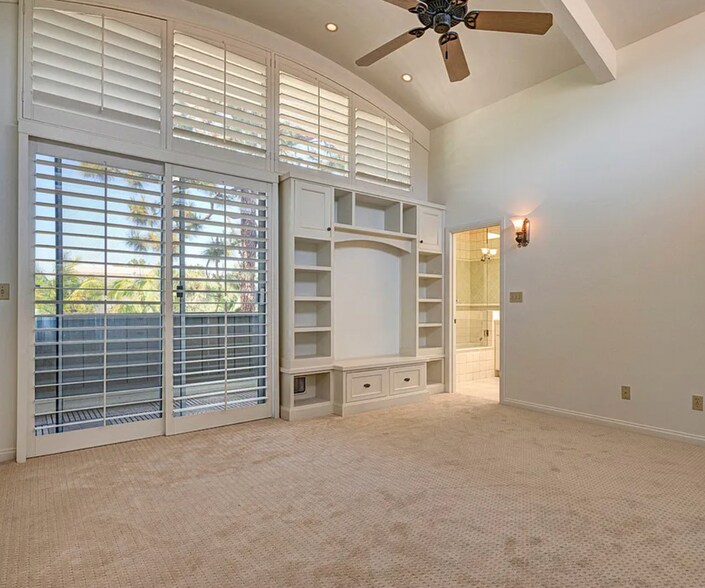 Building Photo - 13240 Fiji Way