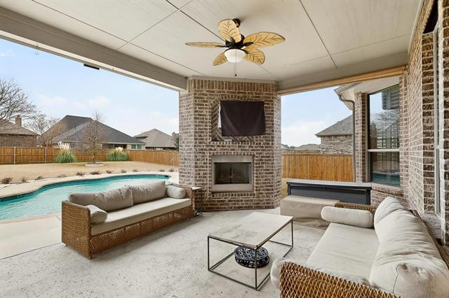 Building Photo - 1107 Devonshire Drive South