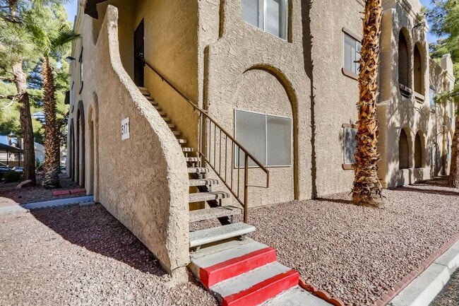 Building Photo - Stunning 2 Bedroom 2 Bath 2nd story condo