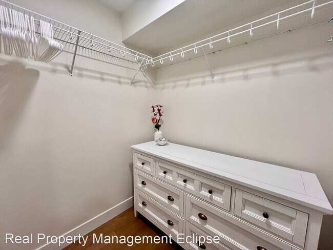 Building Photo - 1 br, 1 bath House - 211 Kirkland Ave Unit...