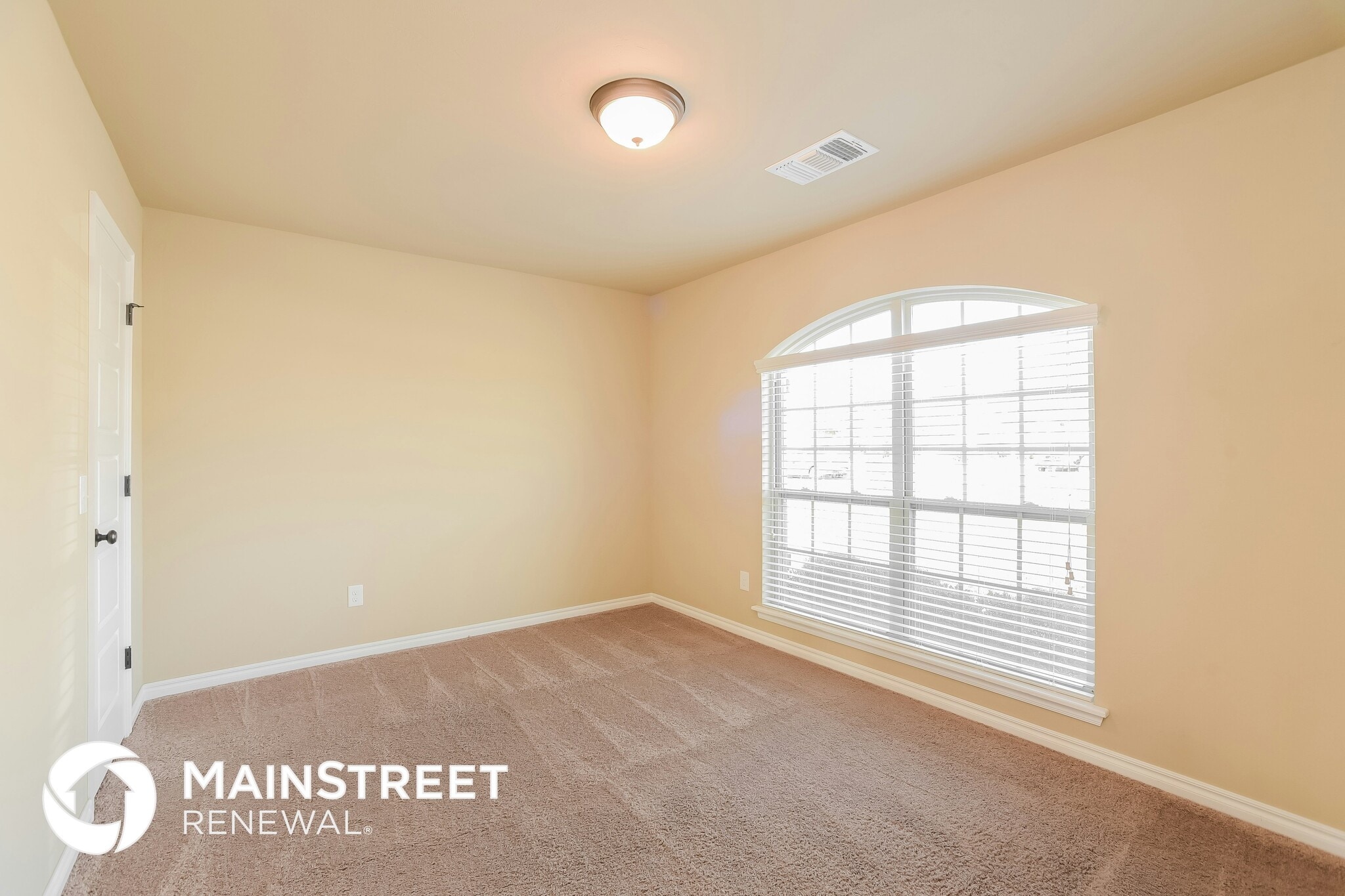 Building Photo - 608 Talon Dr