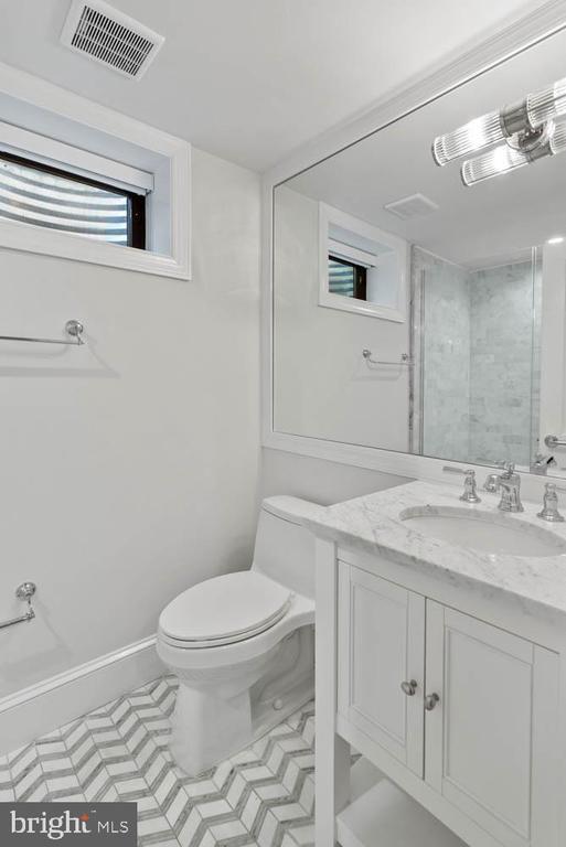 Building Photo - 4628 Blagden Terrace NW