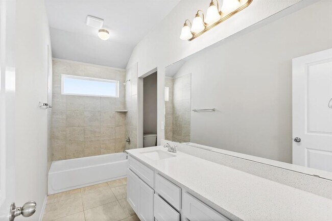 Building Photo - 301 Tempest Trl