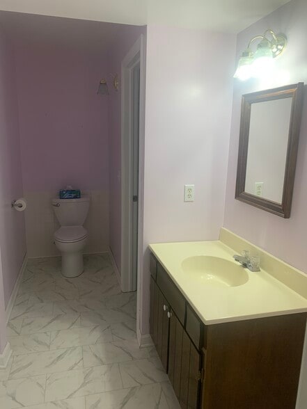 Building Photo - 1662 Brownstone Blvd