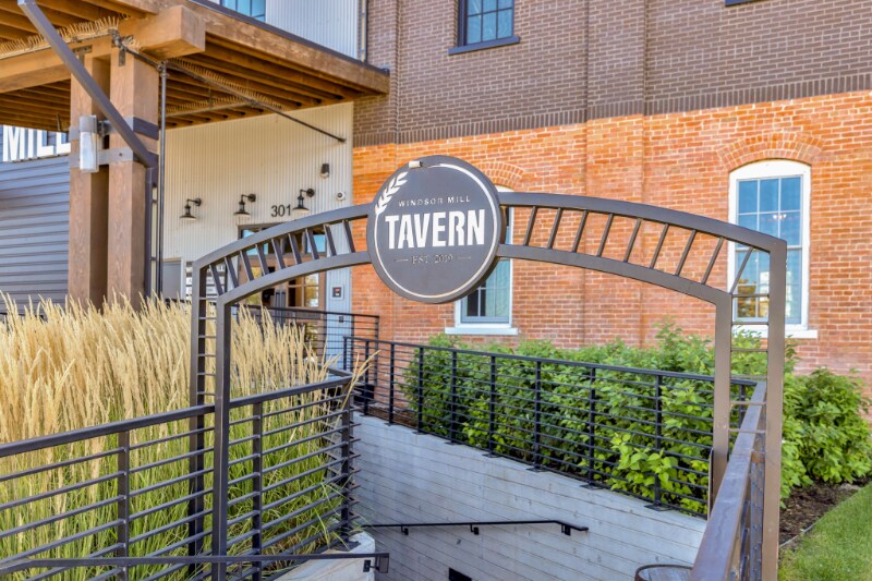 Building Photo - 381 Buffalo Dr