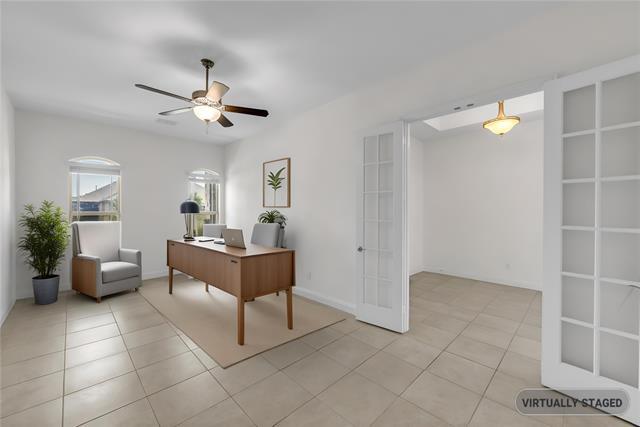 Building Photo - 1233 Carinna Dr